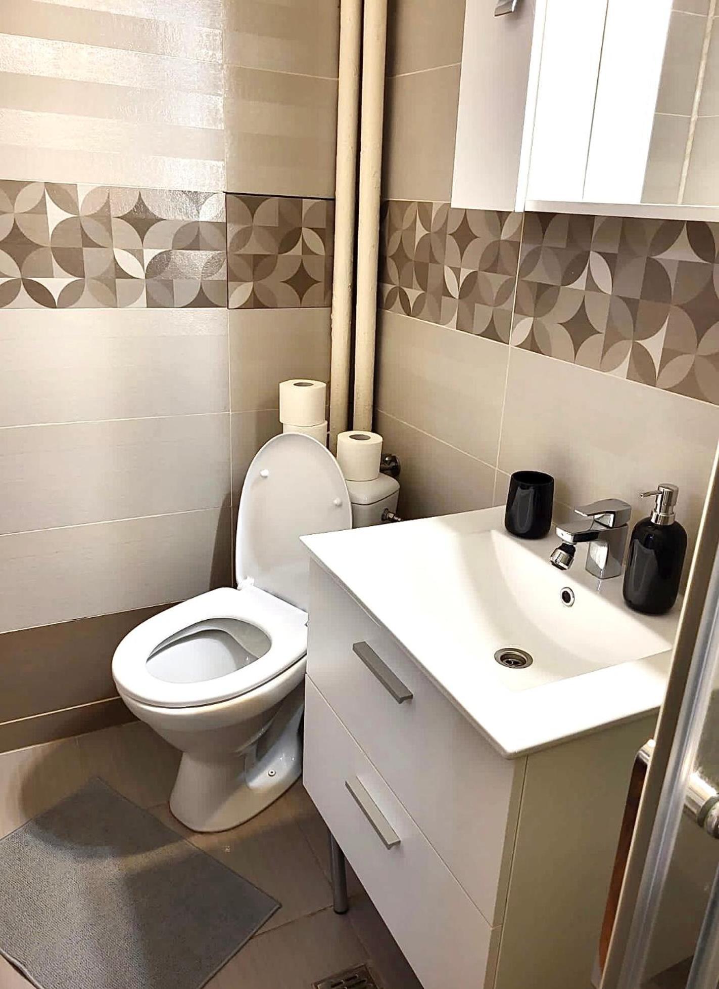 Central Park Hollywood Apartment Bukares Bagian luar foto